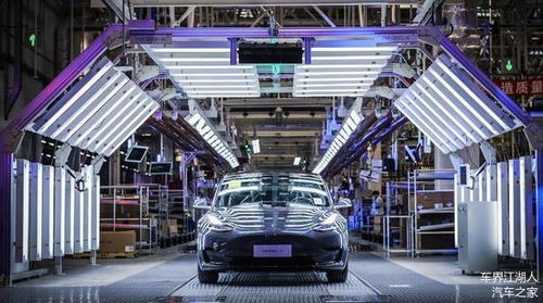 国产特斯拉终迎交付日，差两日免于食言，电脑图文设计制作视角解读